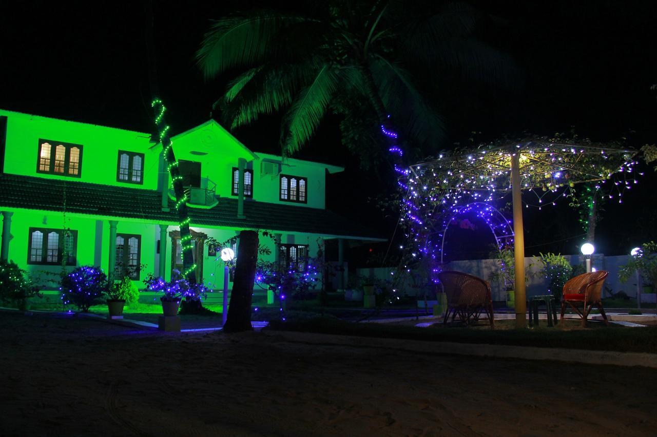 Marari Peterland Appartement Alappuzha Buitenkant foto