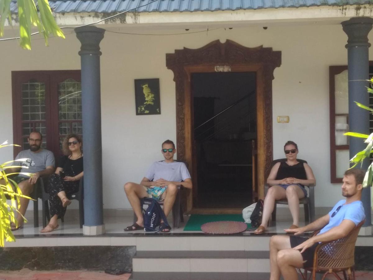 Marari Peterland Appartement Alappuzha Buitenkant foto